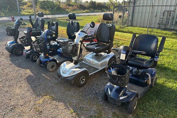 Niagara Falls: Scooter Rental for Easy Exploration