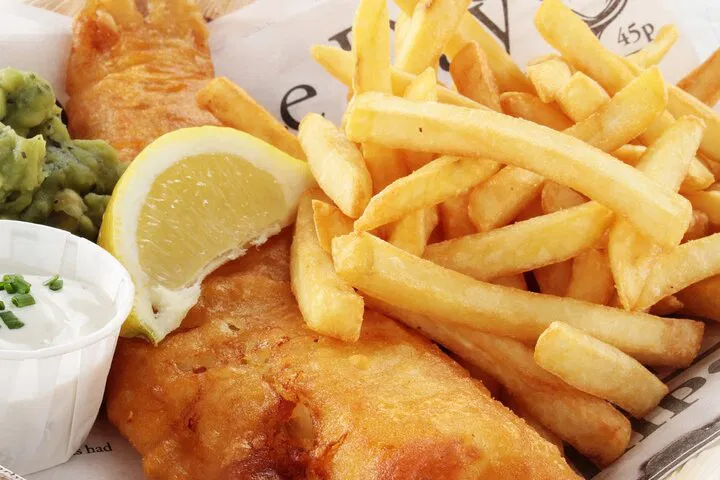 East London's Culinary Canvas: A Flavorful Walking Tour