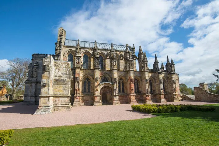 Rosslyn Chapel, Stirling Castle & Abbey Day Trip