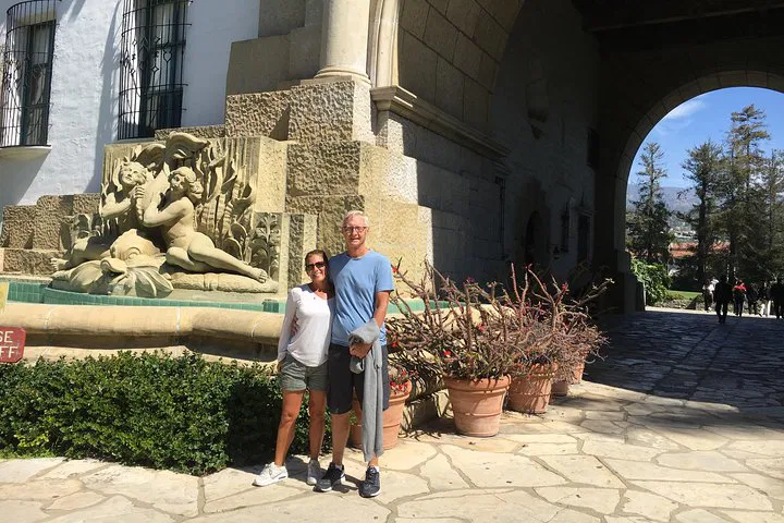 Santa Barbara Stroll: History, Art, and Ice Cream Delights!