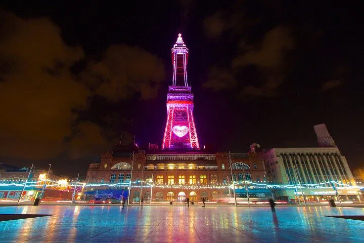 Blackpool Illuminations: A Dazzling Walking Adventure with a Smart App!