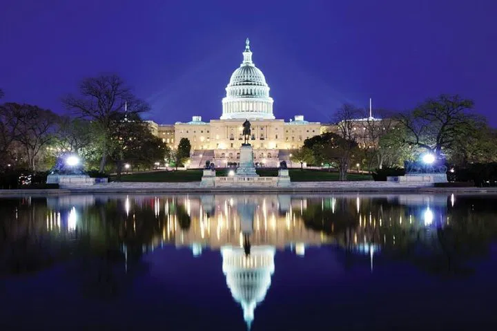 DC National Mall Night Tour: 10 Stops & Reserved Entry!