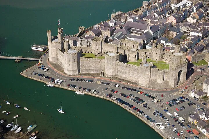 Uncover Ancient Wales: A Historical Journey Through Caernarfon