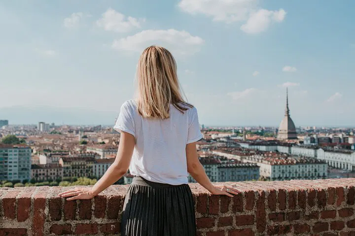 Turin's Royal Elegance: A Private Walking Tour & Historical Snack