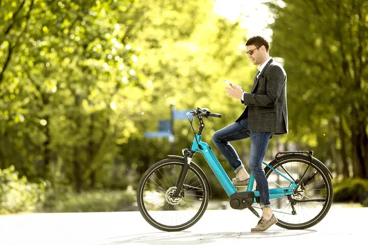 Central Park E-Bike Rental: Explore NYC with Ease!