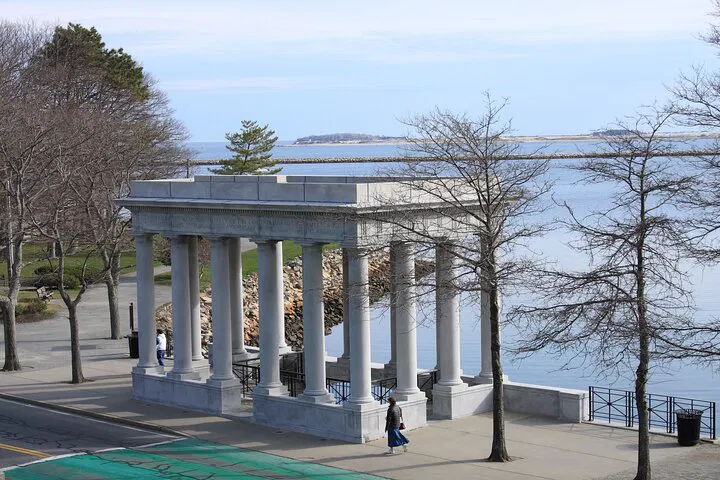 Plymouth's Pilgrims: A Personalized Boston Day Trip into American History