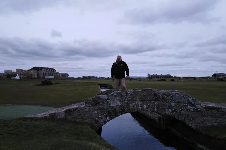 Unveiling Scotland: A Luxurious Journey Through Golf, Whisky & Outlander's Charm