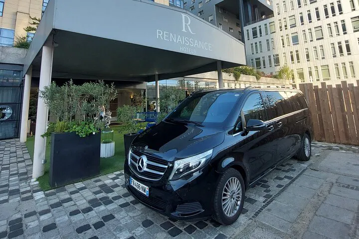 Paris Airport Transfer: Private, Easy & Stress-Free!