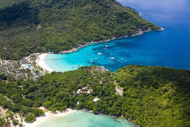 Racha Island Speedboat Adventure: Snorkel, Swim & Savor!