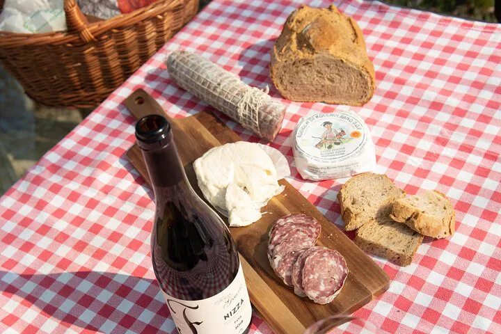 Monferrato Wine Tour: A Picnic Amongst Piedmont's Vineyards