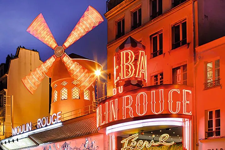 Moulin Rouge Show: See Paris Cabaret 'Féerie'