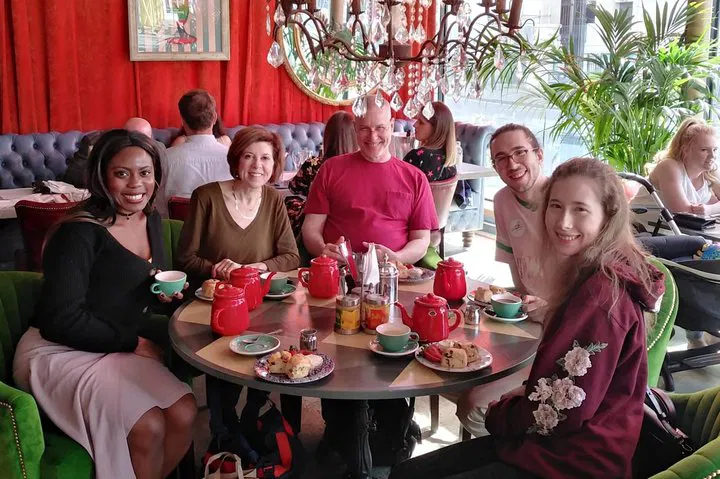 Greenwich Grub Crawl: A Private Culinary Adventure Through London's Historic Heart