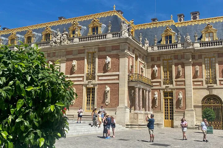 Unlock Paris & Versailles: A Royal Day Trip by Mercedes