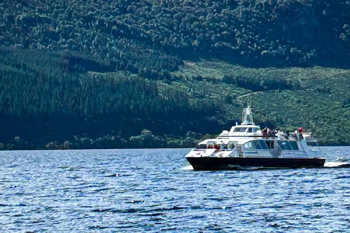 Uncover Scotland's Majesty: Loch Lomond, Kelpies & Stirling Castle Private Tour