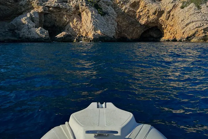 Saint-Cyr Boat Trip: Private Sea Adventure!