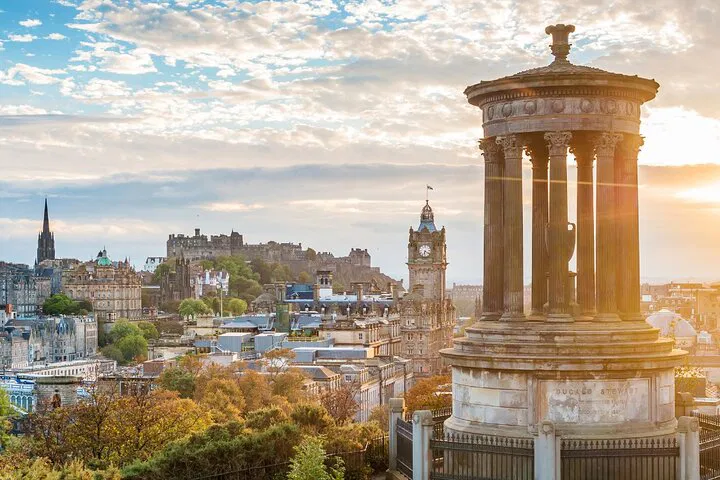 Glasgow to Edinburgh Private Transfer: Travel in Style & Comfort