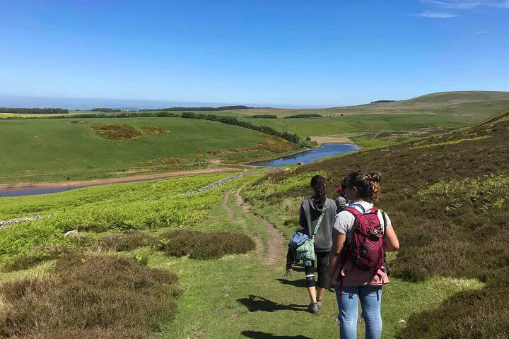 Discover Edinburgh's Wild Side: Personalized Nature Tours with a Local