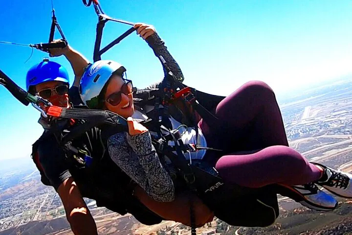 Soar Over San Bernardino: Unforgettable Tandem Paragliding Adventure!