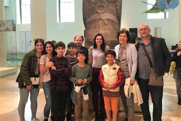 Uncover London's Treasures: A Kid-Friendly British Museum & West End Adventure!