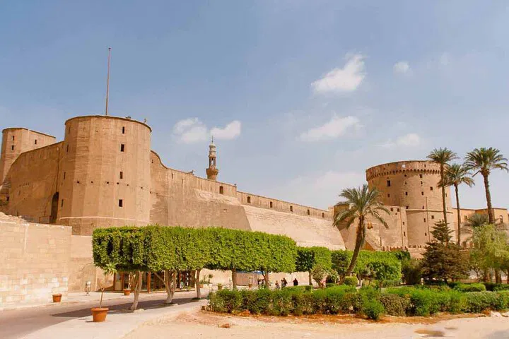 Uncover Cairo's Treasures: Museum, Citadel & Bazaar Tour