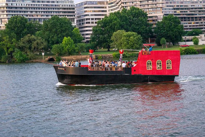 Potomac Pirate Cruise: Treasure Hunt Adventure!