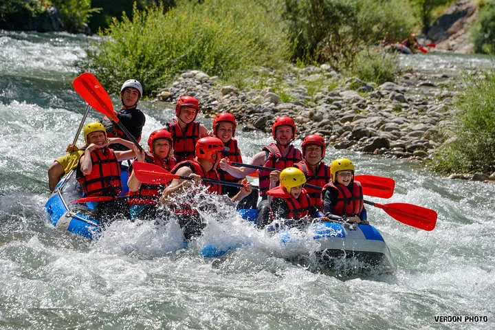 Verdon Gorge Family Rafting: A Thrilling Aquatic Adventure