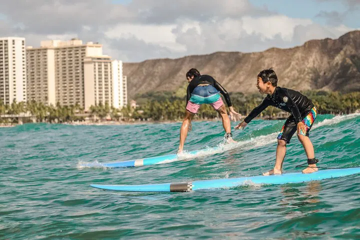 Waikiki Surf Lesson: Guaranteed Wave Ride!