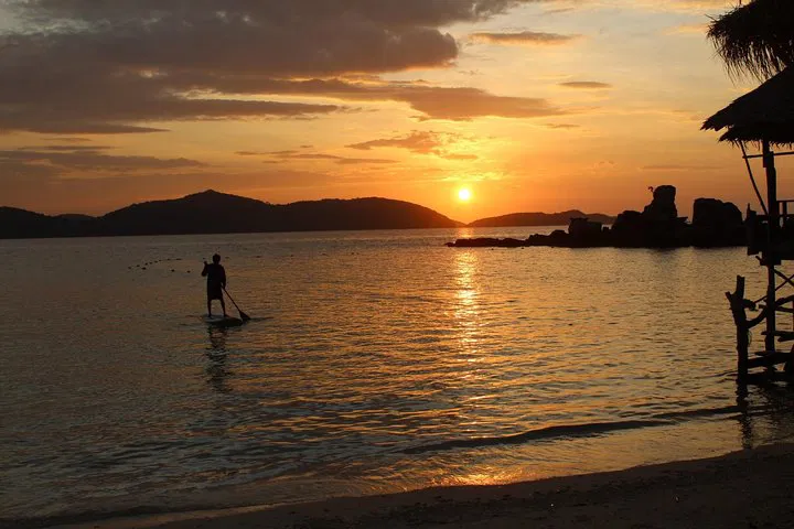 Sunrise Serenity: Private Phi Phi Islands Speedboat Adventure