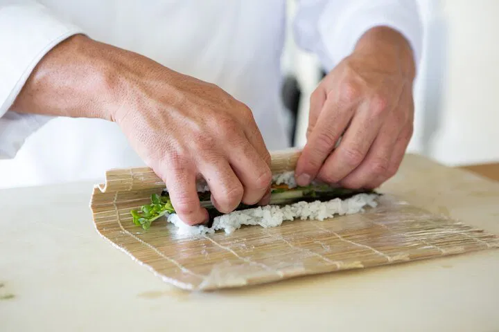 San Diego Sushi & Brewery Class: Roll & Sip!