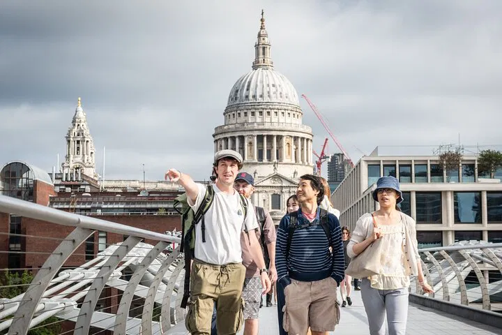 Uncover London's Treasures: St Paul's & 30+ Sights in a Day!