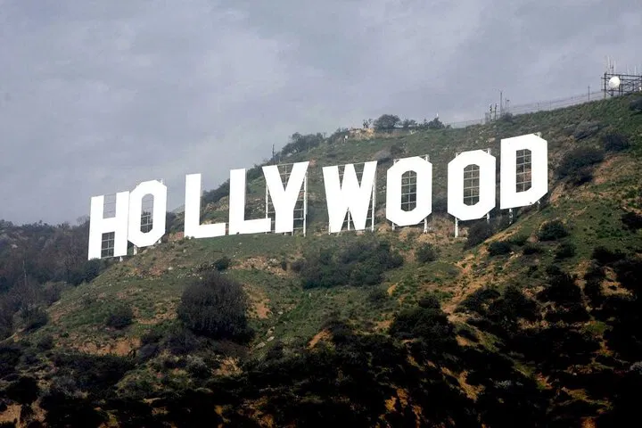 Uncover LA's Magic: A Luxurious 3.5-Hour Private Story Tour