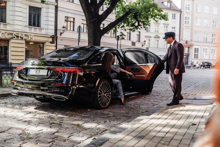 Boston Luxury Chauffeur: Your Premier City Transportation Solution