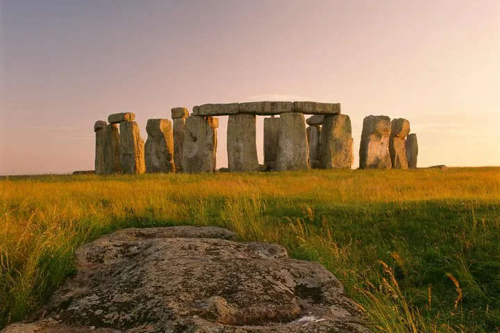 Southampton Shore Excursion: Stonehenge, Windsor & London