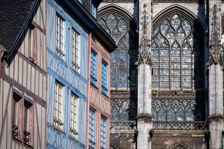 Uncover Rouen's Secrets: A Captivating 1-Hour Historical Tour