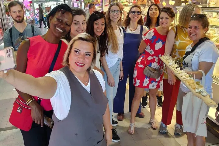 Turin's Culinary Gems: Market Tour & Authentic Aperitivo