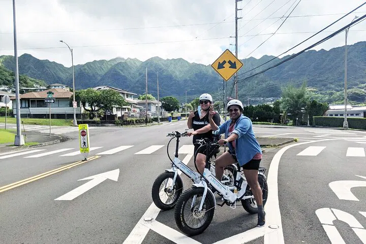 Electrifying Adventure: E-Bike to Oahu's Jurassic Manoa Falls Hike!