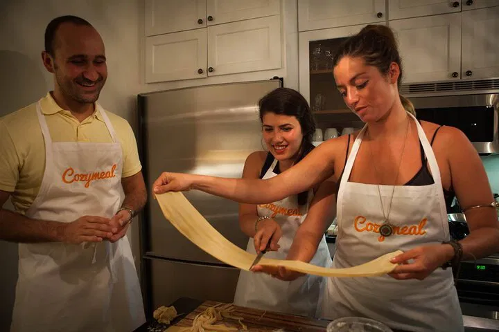 Master Authentic Italian Pasta in Los Angeles: A Culinary Adventure