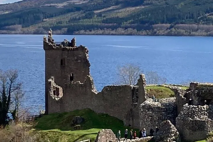 Uncover Scottish History: Loch Ness, Culloden & Cawdor Castle Day Tour