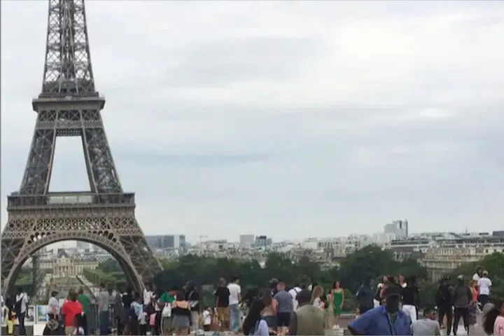 Discover Paris's 40 Gems: An Unforgettable Walking Tour