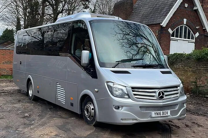 Luxury Transfer: Nice to Monaco Private Chauffeur Experience