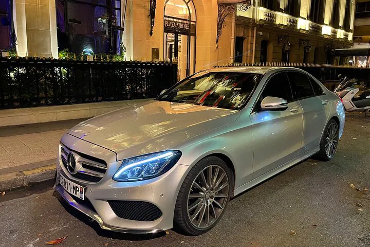 Paris Airport & Disney Transfers: Stress-Free Private Rides