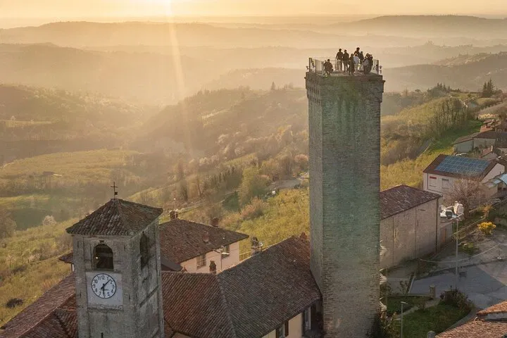 Unlock & Uncork: A Sensory Treasure Hunt in Langhe's Historic Tower