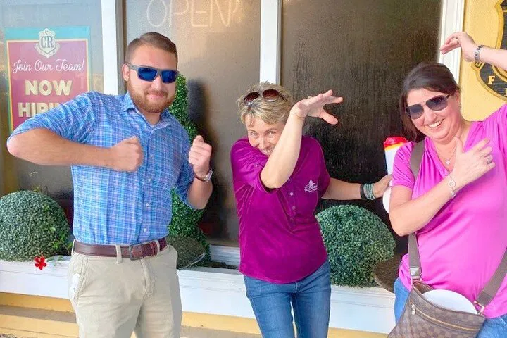 Burbank's Crazy Dash: Explore the City in a Fun Scavenger Hunt!