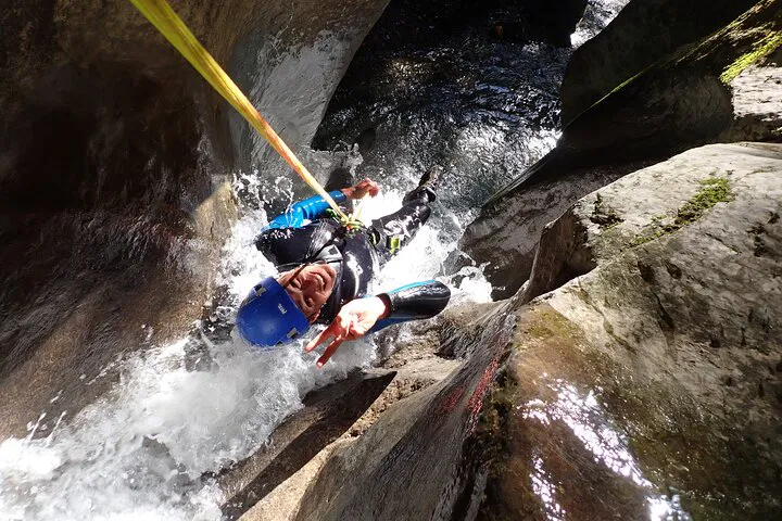 Thrill-Seeker's Delight: Conquer Grenoble's Vercors Canyon!