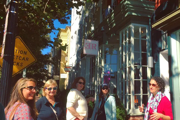 Uncover Georgetown's Charm: A Historic Architecture Walking Tour