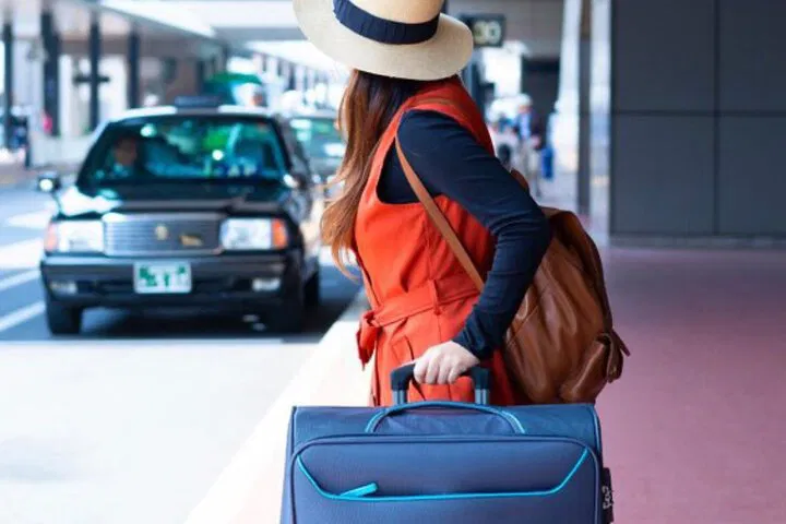 Stress-Free Gatwick Airport Transfers: Your South East UK Premium Taxi Solution