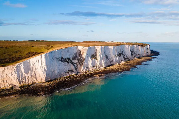 Unveiling England's Treasures: A Luxurious Private Day Trip from London