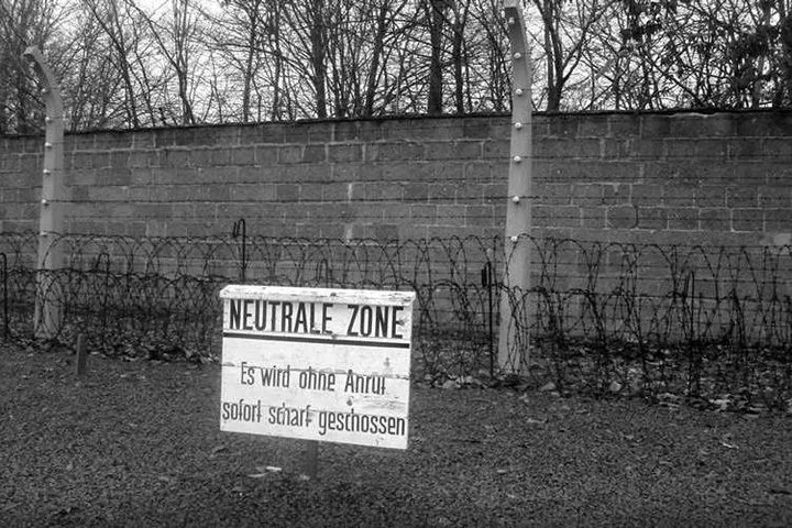 Sachsenhausen: Spanish Tour of Nazi History