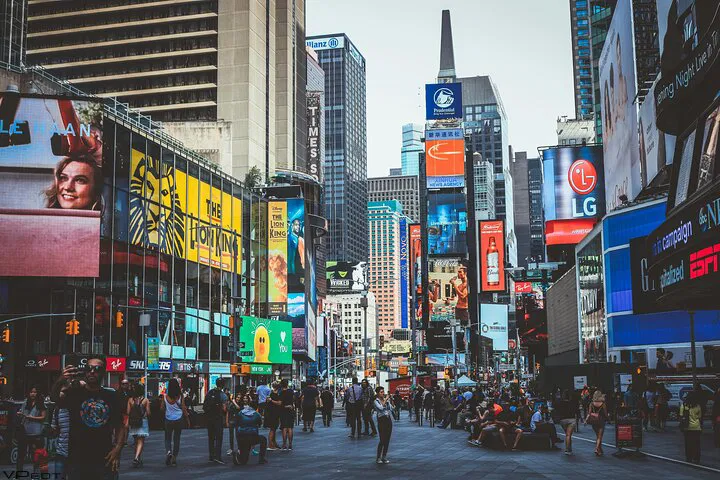 Uncover New York's Dark Side: A 'Taxi Driver' Movie Locations Private Tour