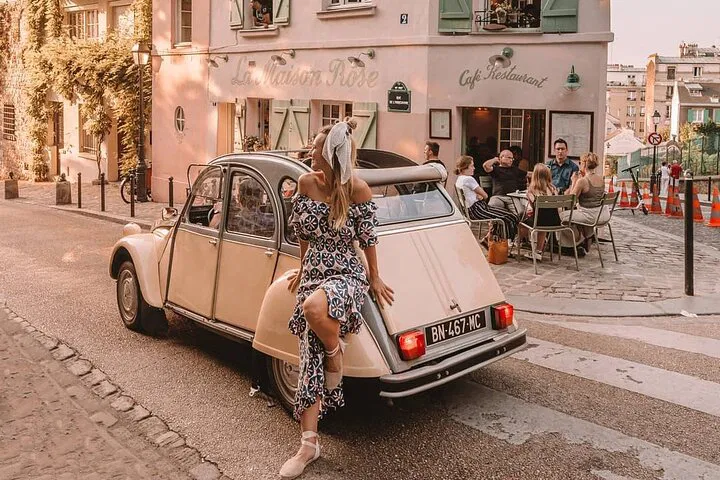 Parisian Charm: Private 2CV/Traction Tour - A Classic Car Adventure